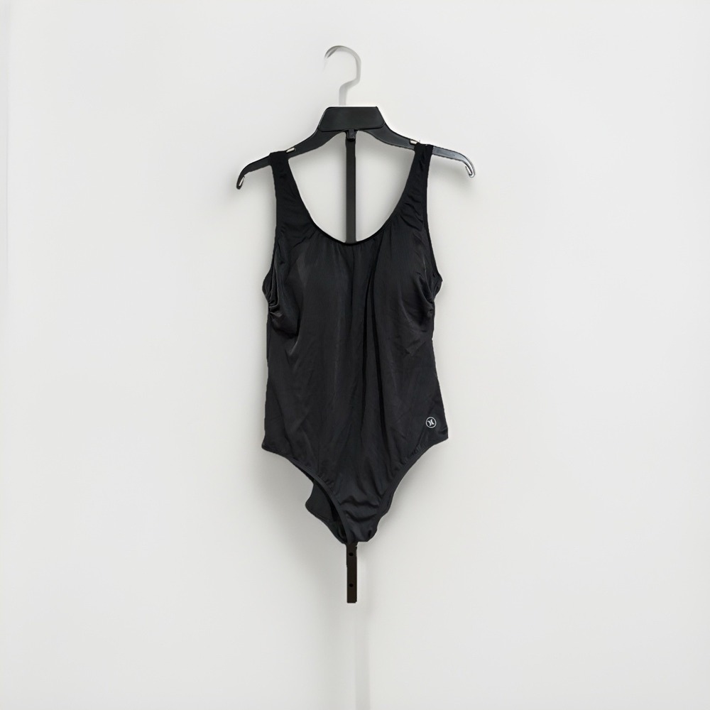Hurley womens SWIMSUIT one piece black XXL‎ stretch shelf padded bra EUC P80